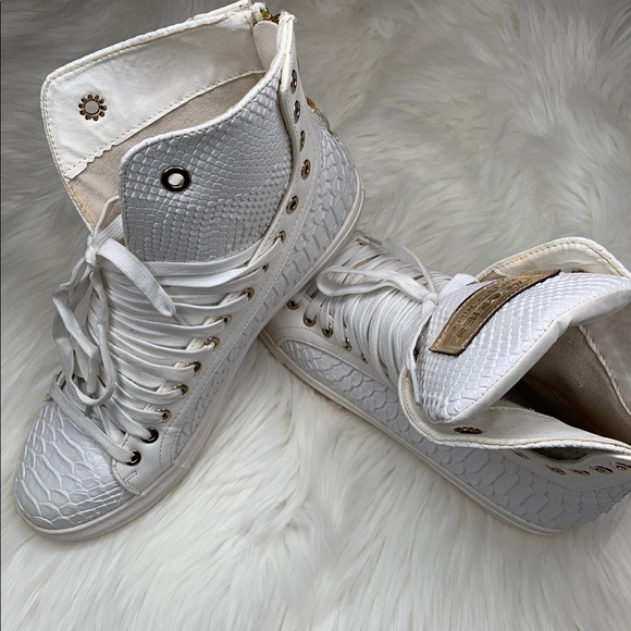 White lace up hi-top sneakers - Picture 4 of 4
